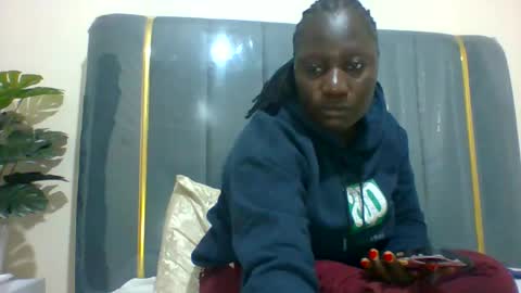 Snapshot of ladyblossoms19 chatting on 1, 12, 2024 lindah32 online show from 1, 12, 2024