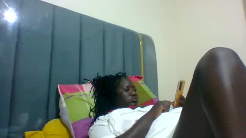 Snapshot of ladyblossoms19 chatting on 7, 12, 2024 lindah32 online show from 7, 12, 2024