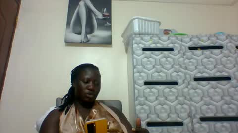 Snapshot of ladyblossoms19 chatting on 13, 1, 2025 lindah32 online show from 13, 1, 2025
