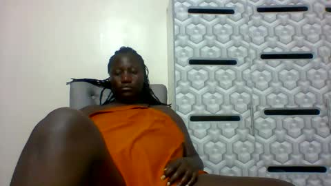 Snapshot of ladyblossoms19 chatting on 27, 1, 2025 lindah32 online show from 27, 1, 2025