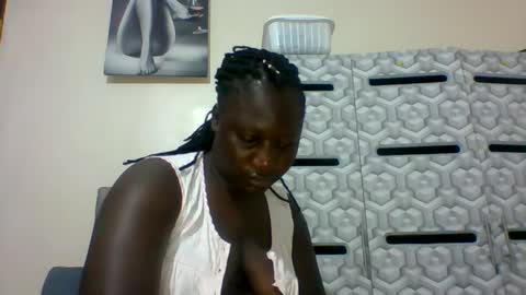 Snapshot of ladyblossoms19 chatting on 27, 1, 2025 lindah32 online show from 27, 1, 2025