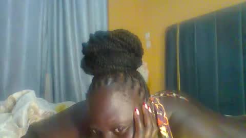 lindah32 online show from 16, 12, 2025