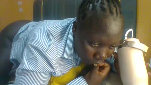 lindah32 online show from 7, 5, 2026
