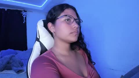  Lady  online show from 13, 12, 2024