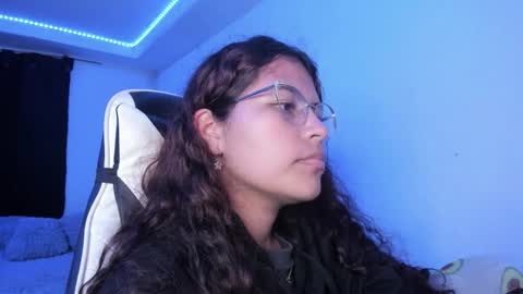 Snapshot of ladybrown_16 chatting on 16, 11, 2025 Lady online show from 16, 11, 2025