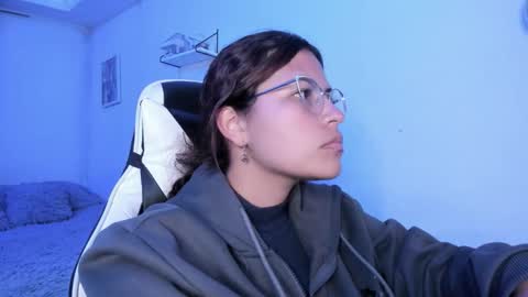 Snapshot of ladybrown_16 chatting on 26, 11, 2025 Lady online show from 26, 11, 2025