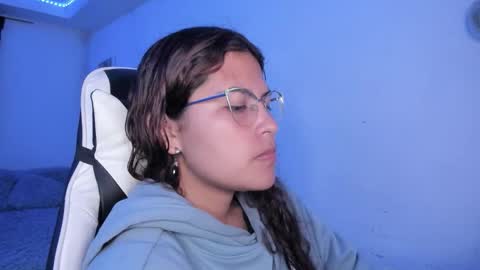 Snapshot of ladybrown_16 chatting on 2, 12, 2025 Lady online show from 2, 12, 2025