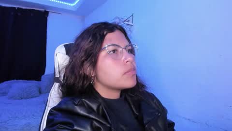 Snapshot of ladybrown_16 chatting on 21, 12, 2025 Lady online show from 21, 12, 2025