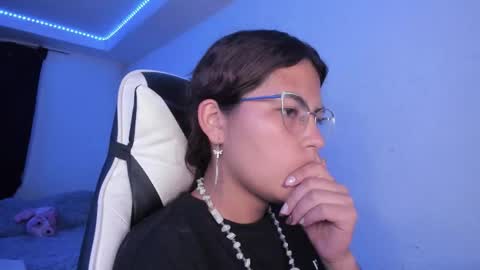 Snapshot of ladybrown_16 chatting on 18, 1, 2026 Lady online show from 18, 1, 2026