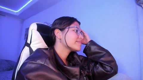 Snapshot of ladybrown_16 chatting on 10, 2, 2026 Lady online show from 10, 2, 2026