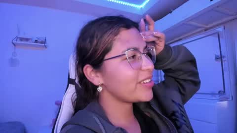  Lady  online show from 1, 5, 2026