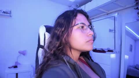  Lady  online show from 10, 5, 2026