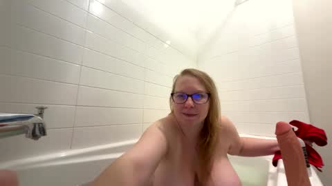 LadyCherieLynn online show from 19, 11, 2025