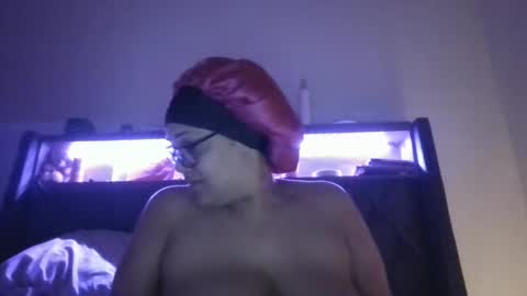 Snapshot of ladycinnabon chatting on 27, 1, 2025 Stephanie online show from 27, 1, 2025