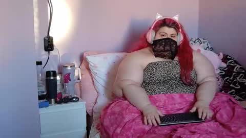 ladykitsunebig online show from 24, 5, 2026