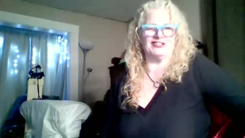 LadyMeadowlark online show from 10, 3, 2025