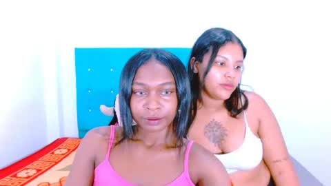 Snapshot of ladypussy69779756 chatting on 14, 12, 2024 laura online show from 14, 12, 2024