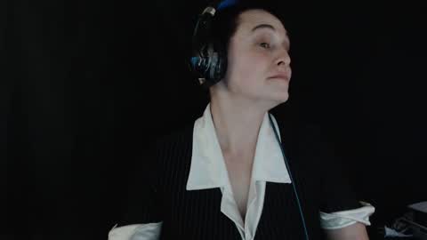 LadySlate online show from 3, 2, 2025