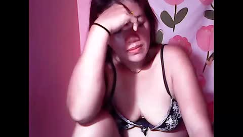 ladysweet4u69 online show from 9, 6, 2026