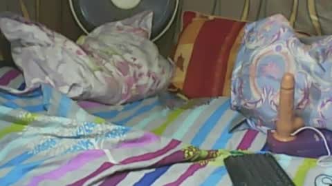 LadyXSnakes online show from 1, 2, 2025