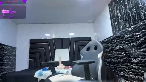 Snapshot of ladyy_scarlett chatting on 18, 4, 2026 Ladyy Scarlett online show from 18, 4, 2026
