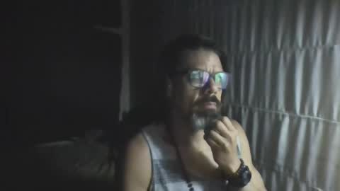 La Genova esta Dura beard boy male dick mastubate latinosexy latinohot latino glasses mature strong stronglegs online show from 7, 5, 2026