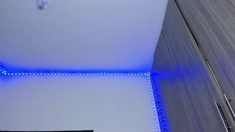 LagoSantos online show from 4, 2, 2025