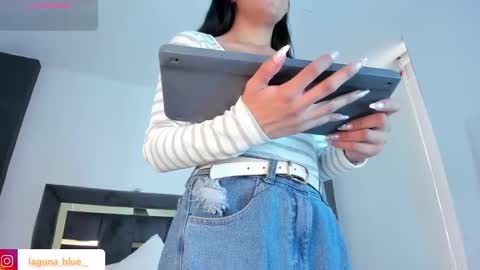 Laguna Blue online show from 28, 1, 2025