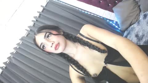 MANIKA online show from 25, 1, 2025