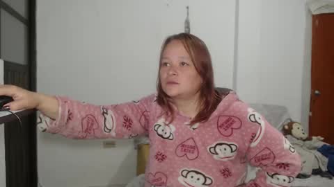 Snapshot of lahurent_weed420 chatting on 30, 9, 2025 paola and a guest lol online show from 30, 9, 2025