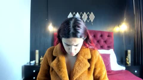 Laia  online show from 5, 2, 2026