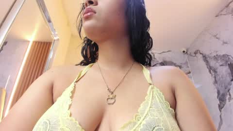   online show from 11, 5, 2026