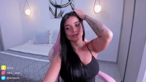 Snapshot of laira_scott chatting on 17, 2, 2025 Laira online show from 17, 2, 2025