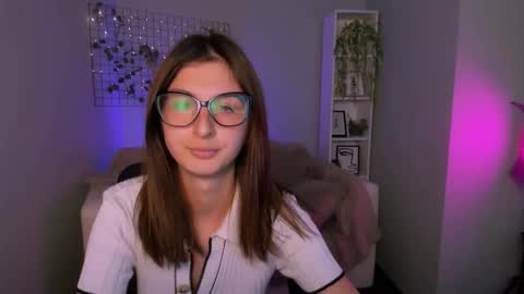 Snapshot of laisy_flay chatting on 11, 9, 2025 laisy online show from 11, 9, 2025