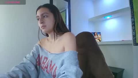 Lala clark online show from 8, 10, 2025