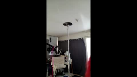 lalamilano online show from 24, 3, 2026