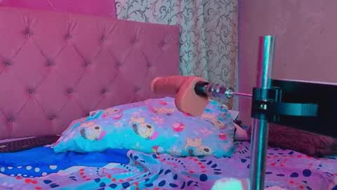 lali_hot0207 online show from 16, 10, 2025