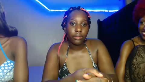 Snapshot of lalisa_manobal chatting on 16, 4, 2026 Lalisa online show from 16, 4, 2026