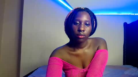 Snapshot of lalisa_manobal chatting on 5, 6, 2026 Lalisa online show from 5, 6, 2026