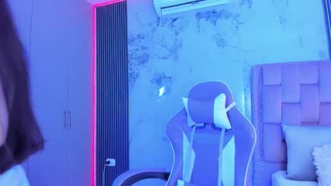 Laura online show from 27, 9, 2025