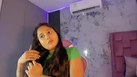 Laura online show from 2, 10, 2025