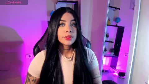 Snapshot of lana_44 chatting on 17, 12, 2024 LANA online show from 17, 12, 2024