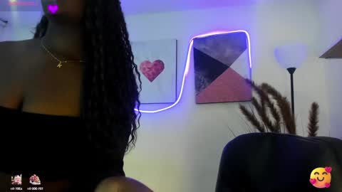    online show from 25, 1, 2025