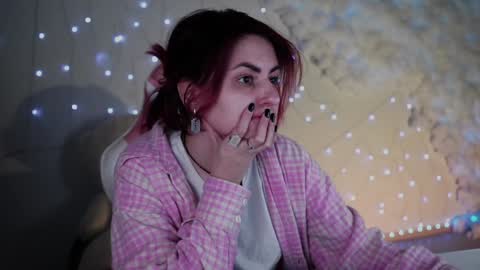 just call me Lana  and her security online show from 20, 12, 2024