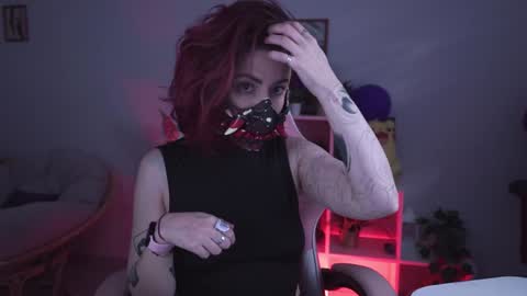 just call me Lana  and her security online show from 7, 2, 2025