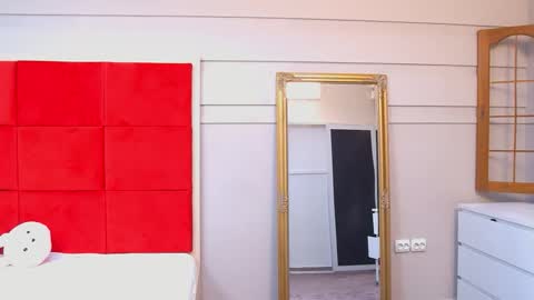 Snapshot of lana_banner chatting on 30, 9, 2025 LanaBanner online show from 30, 9, 2025