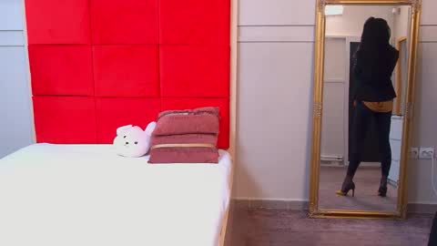 Snapshot of lana_banner chatting on 12, 1, 2026 LanaBanner online show from 12, 1, 2026