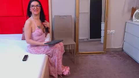 Snapshot of lana_banner chatting on 6, 3, 2026 LanaBanner online show from 6, 3, 2026