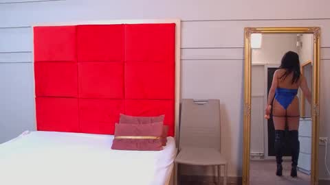 Snapshot of lana_banner chatting on 8, 4, 2026 LanaBanner online show from 8, 4, 2026