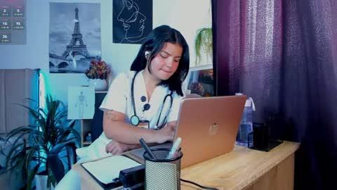 Snapshot of lana_beket_ chatting on 4, 6, 2026 Lana online show from 4, 6, 2026